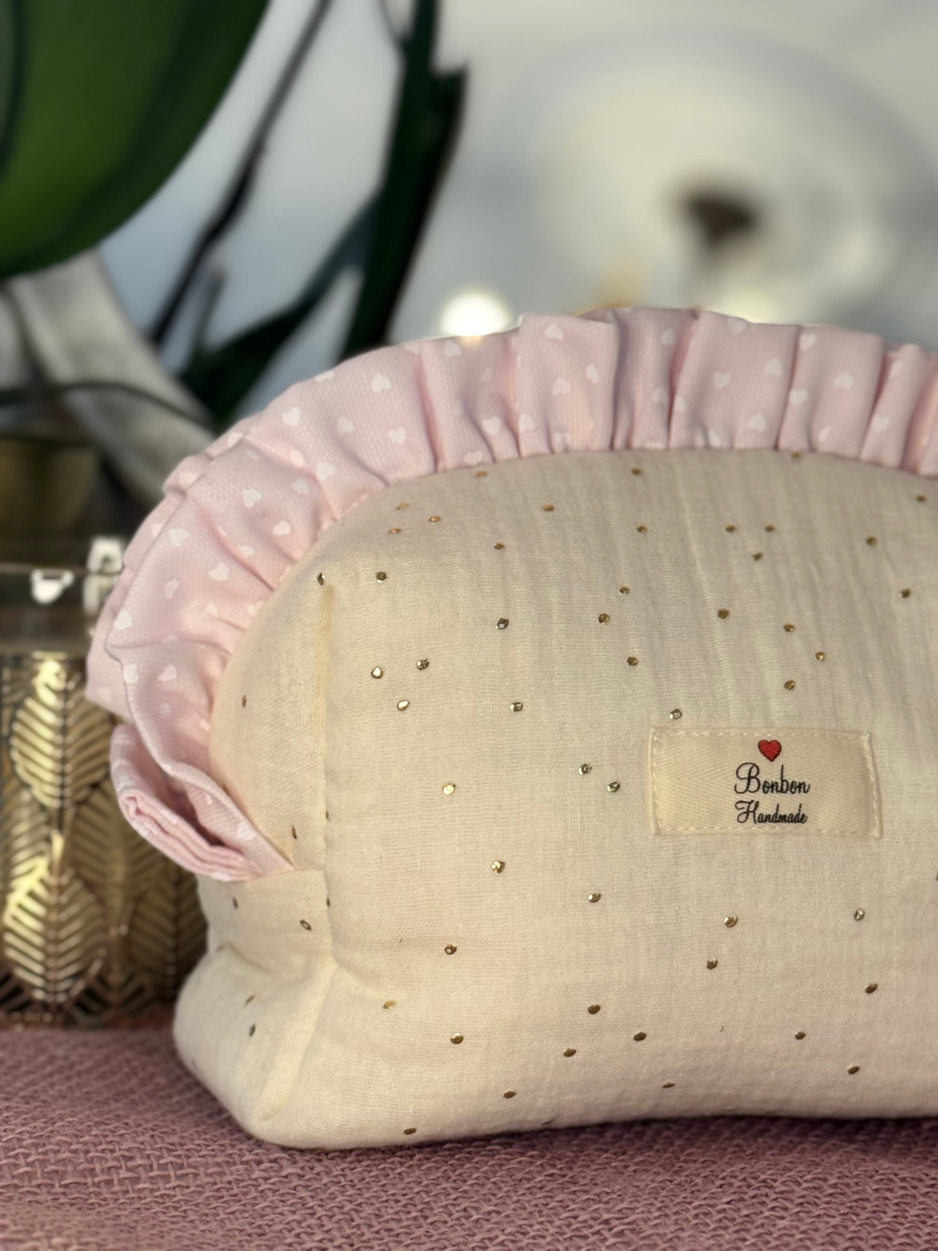 Beauty Bag “Romantic Gold” –