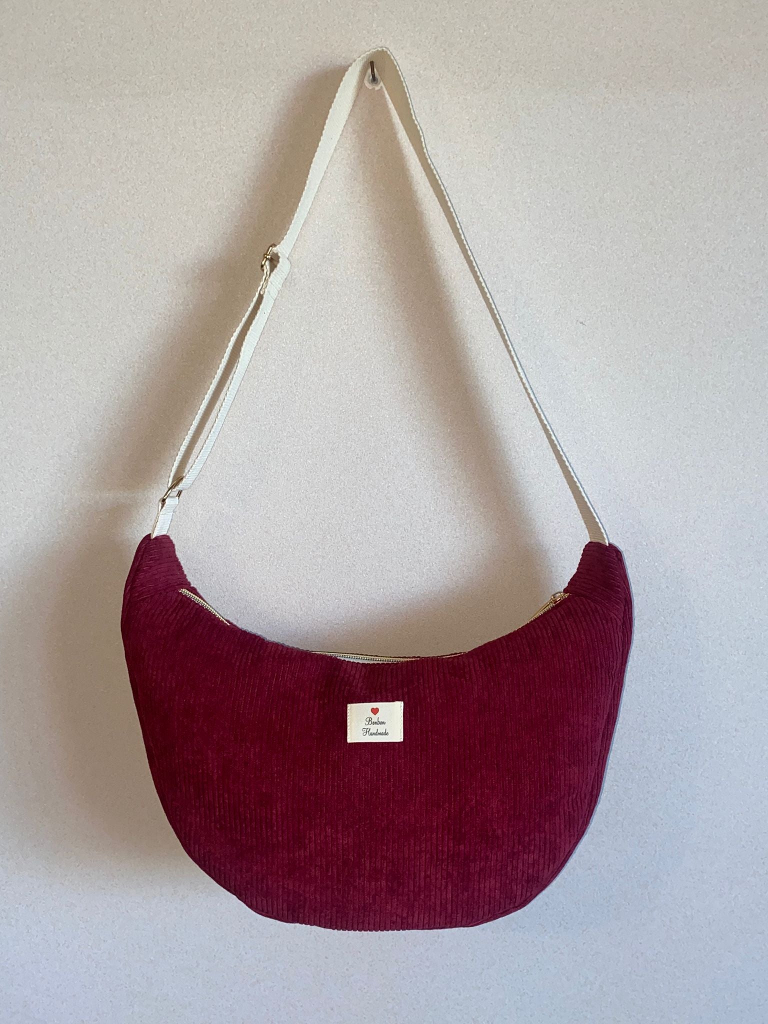 Croissant Bag Velvet Bordeaux