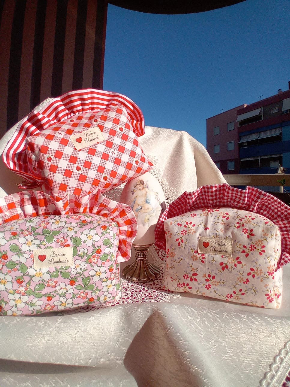 Beauty Bag Strawberry Garden