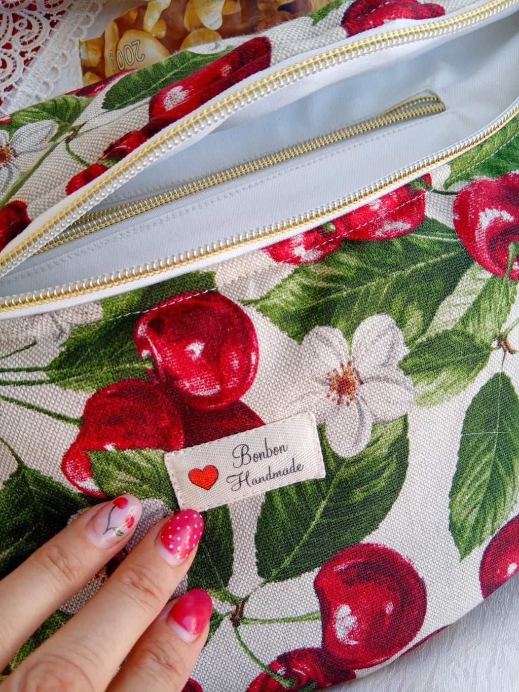 Sac banane Cherry Bloom