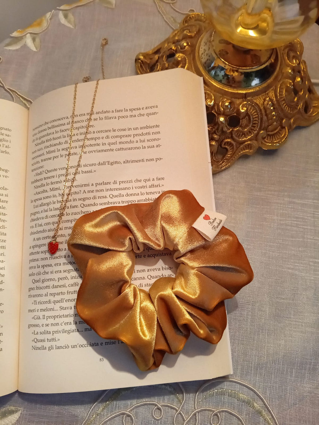 Scrunchie Velvet Gold