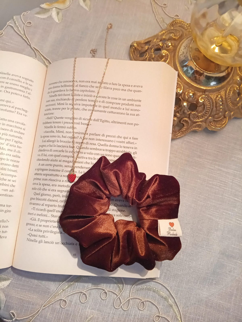 Scrunchie Velvet Chocolate