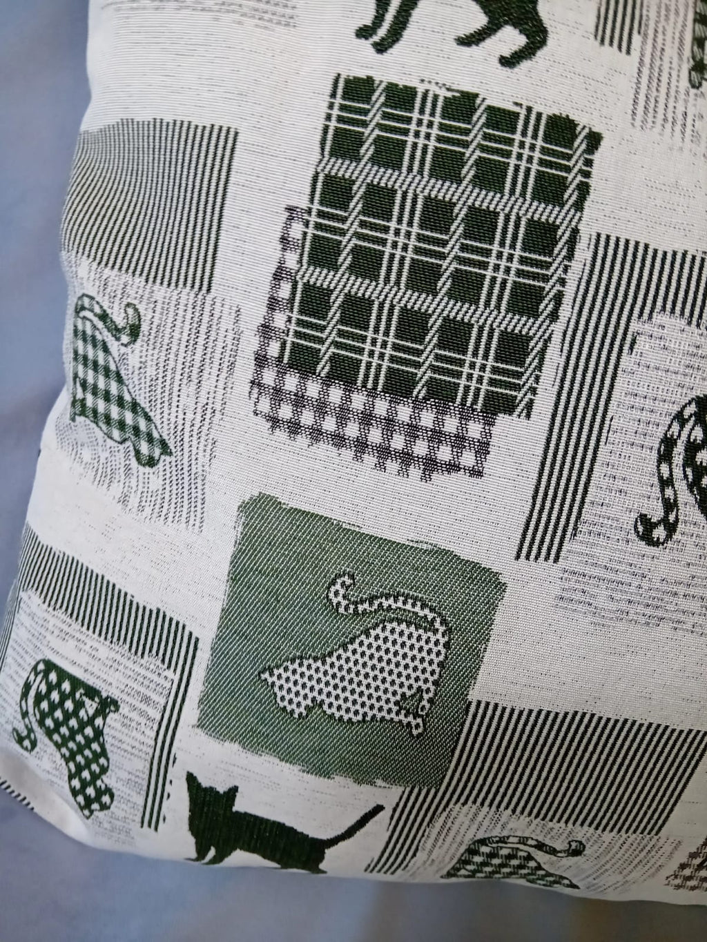Cuscino Jacquard Gatti