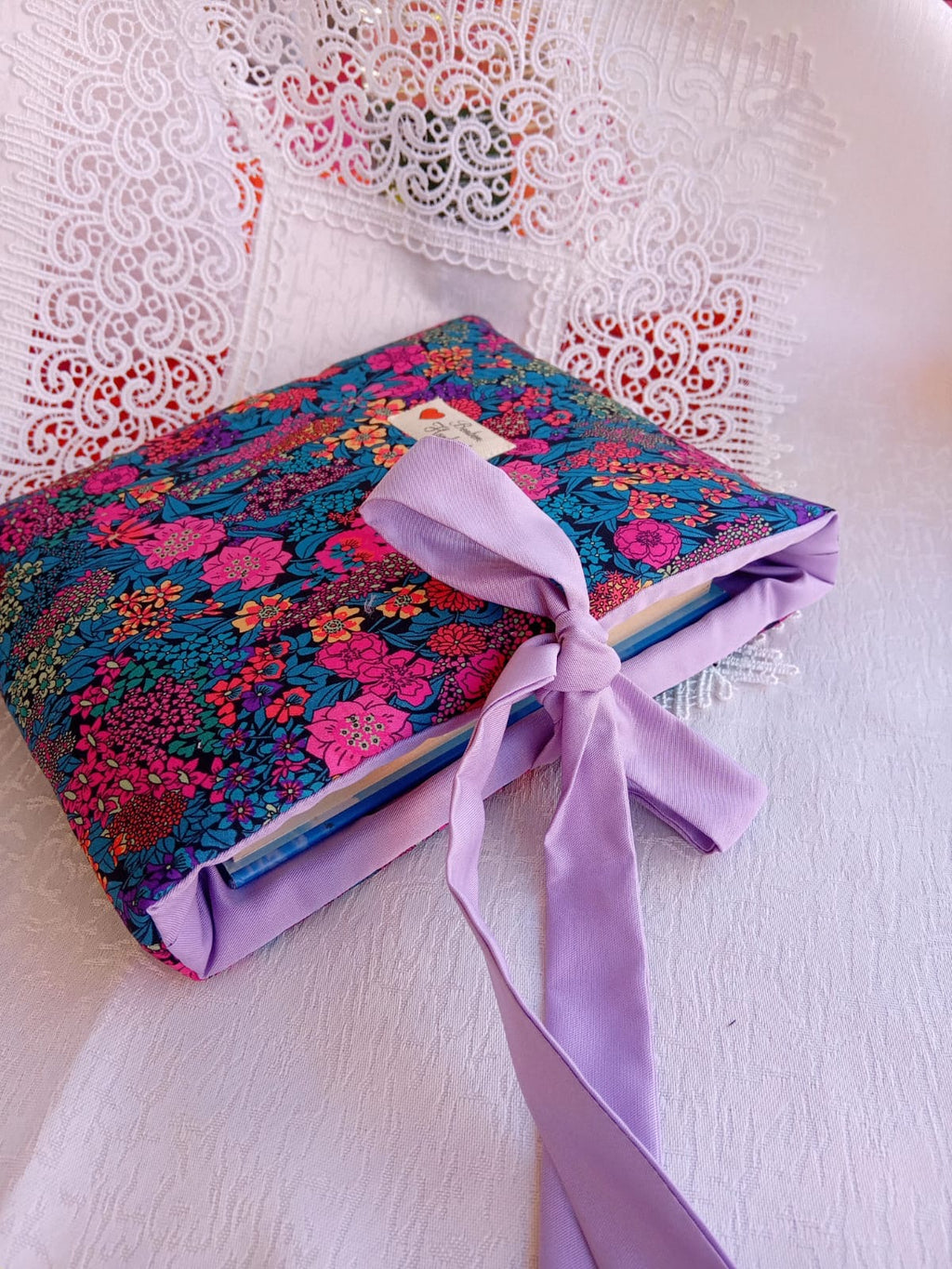 Custodia Libro Bouquet